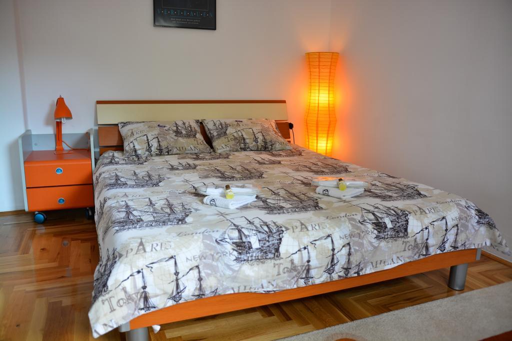 Apartment Mirela サラエヴォ エクステリア 写真
